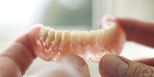 Protesi invisibili con il sistema Deflex